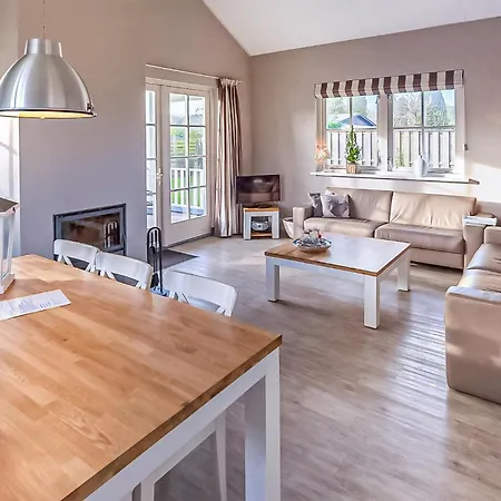 3 Bedroom Awesome In 펜션