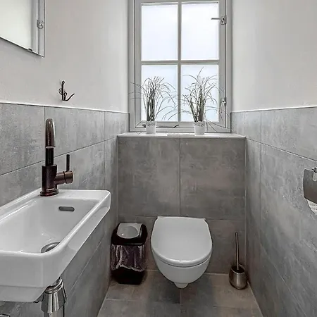 3 Bedroom Awesome In 펜션